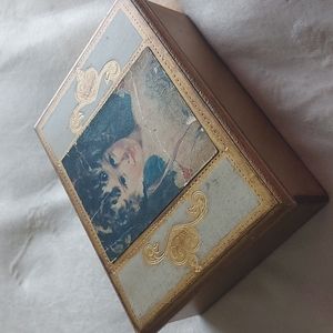 Vintage Florentine jewelery box girl photo Victorian gold tone